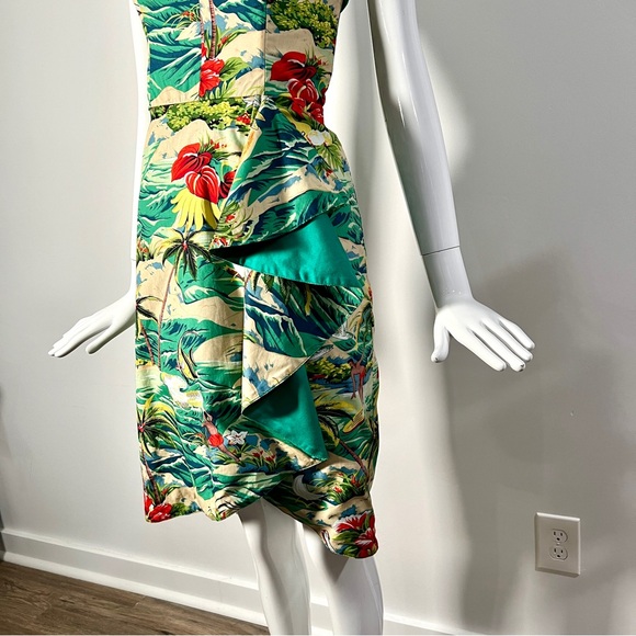 Vintage Inspired Hawaiian Wiggle Dress - Picture 8 of 10
